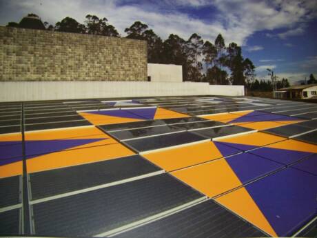 Inyección de energía solar a la red electrica pública