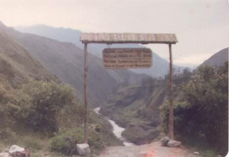 Rio Pastaza con la Cascada Ines Maria